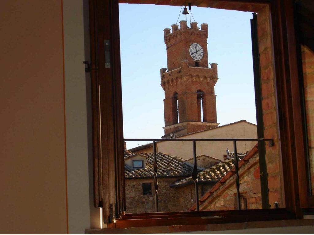 Apartamento La Corte Antica Pienza Habitación foto