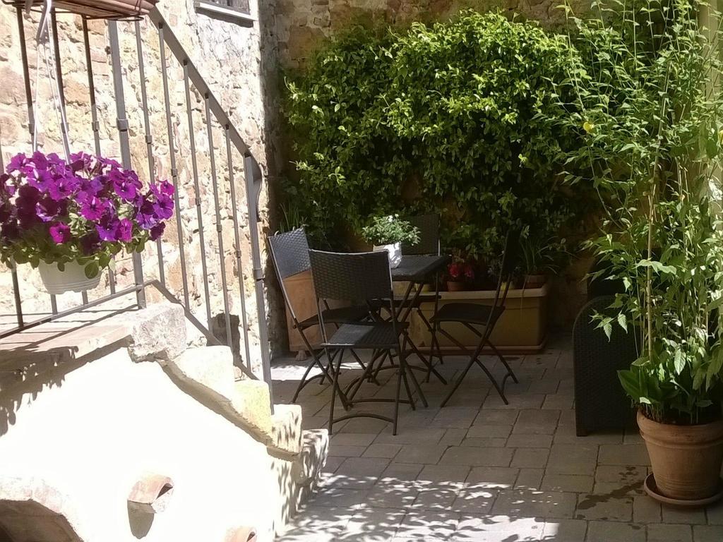 Apartamento La Corte Antica Pienza Exterior foto