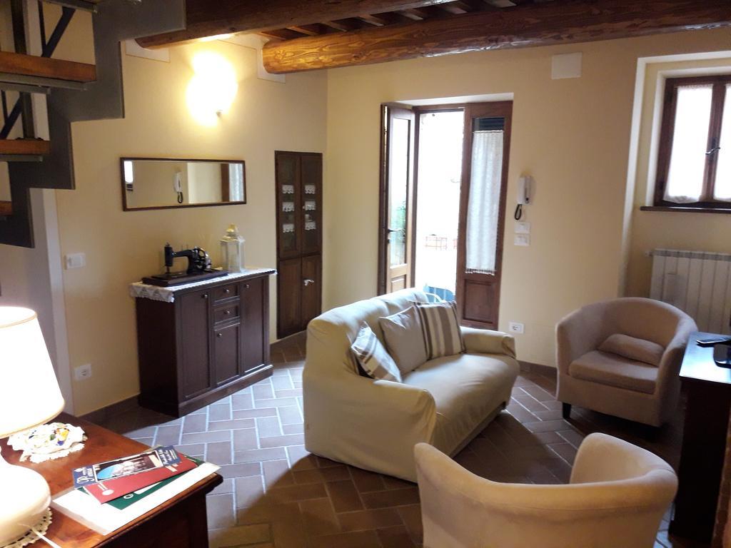 Apartamento La Corte Antica Pienza Exterior foto